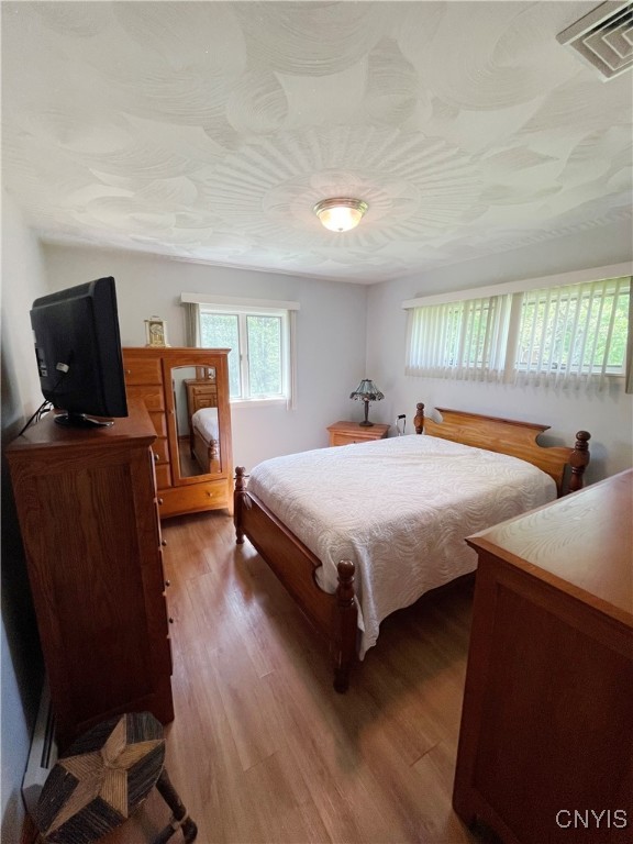 46 Pond Lane, Utica, New York image 13