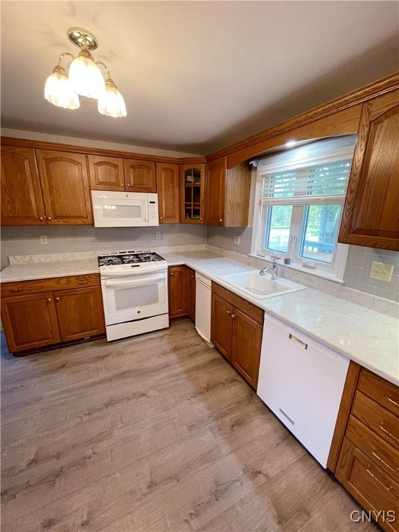 46 Pond Lane, Utica, New York image 9