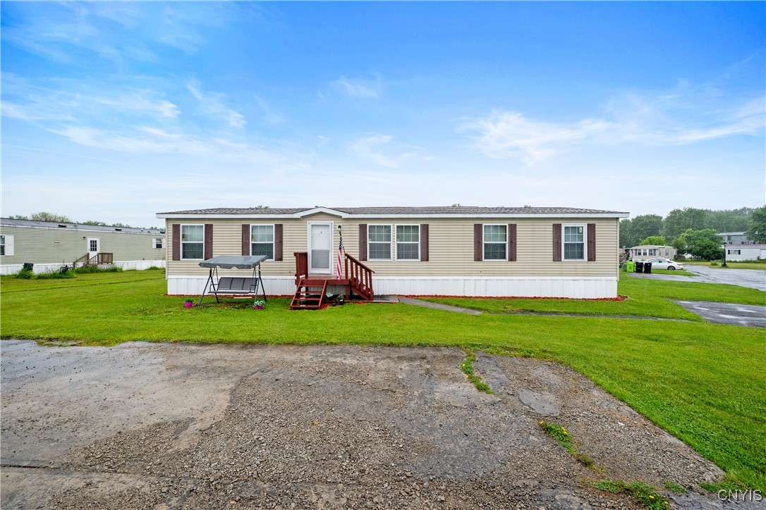 5001 Acton Lane, Clay, New York image 32
