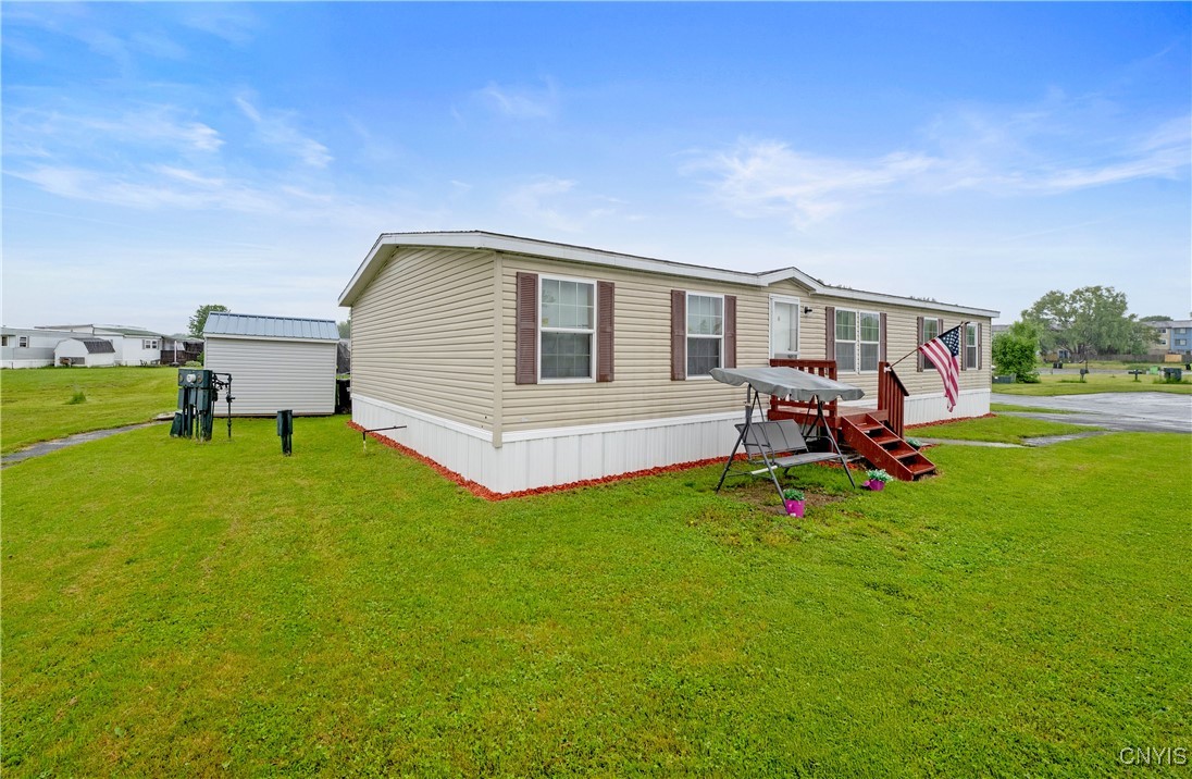 5001 Acton Lane, Clay, New York image 33
