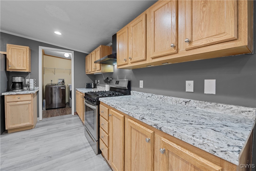 5001 Acton Lane, Clay, New York image 15
