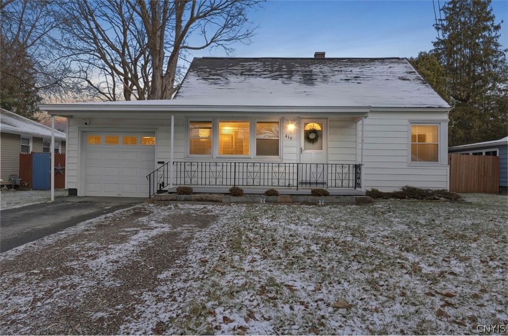 Photo of 415 Thurber Street, Syracuse, NY 13210 (MLS # S1666820)