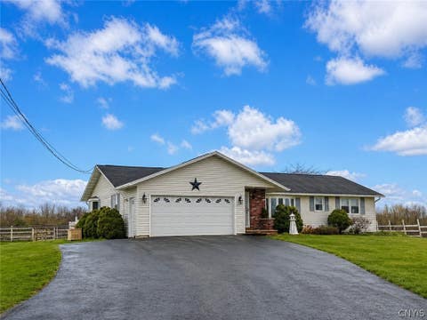 Homes For Sale - 10275 Caughdenoy Road<br/> Clay, NY 13029