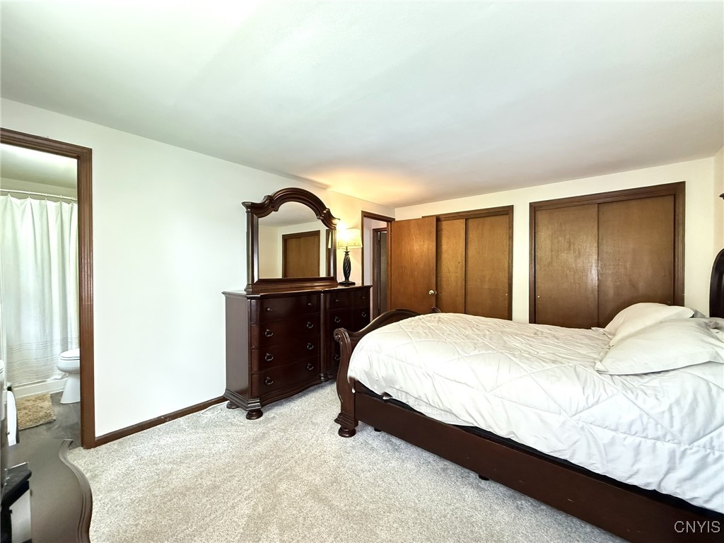 4936 Look Kinney Circle Cir, Clay, New York image 24