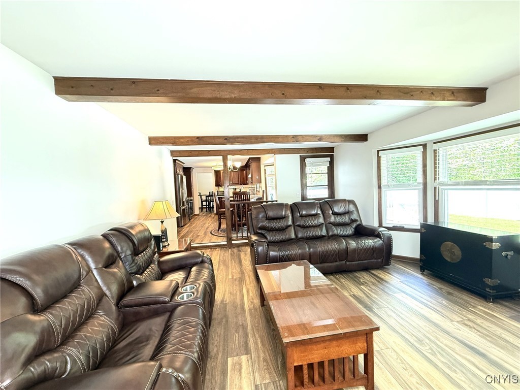 4936 Look Kinney Circle Cir, Clay, New York image 13