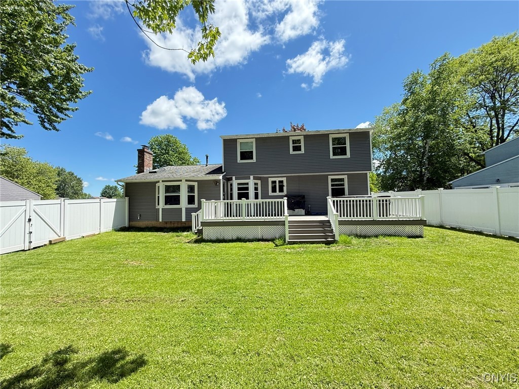 4936 Look Kinney Circle Cir, Clay, New York image 34