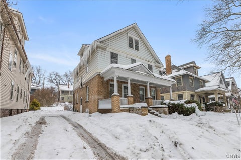 Homes For Sale - 49 Albemarle Street<br/> Rochester, NY 14613