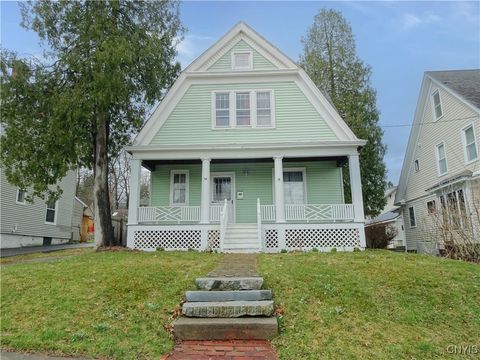 54 HARTFORD TERRACE New Hartford NY 13413