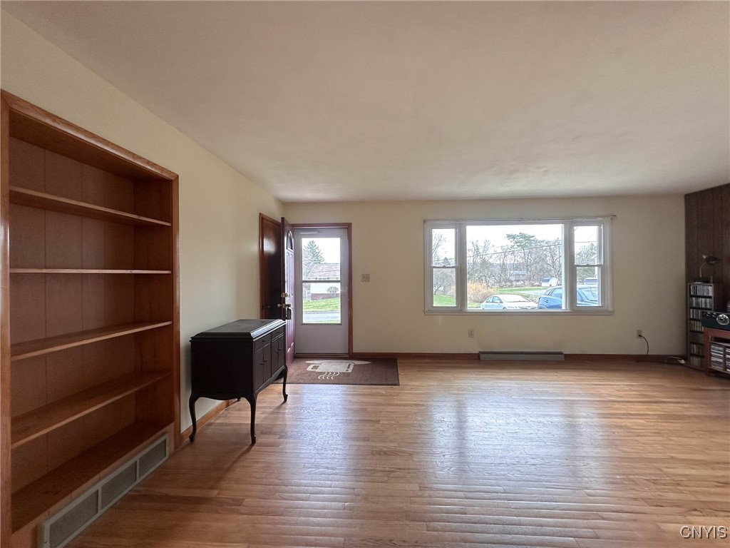 20 Janet Terrace, New Hartford, New York image 4