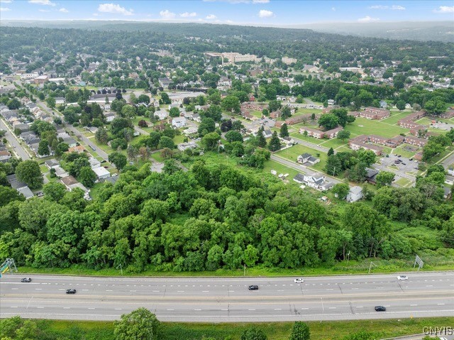 Arnold Avenue, Utica, New York image 6