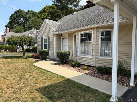 Tiny photo for 117 Fay Park Drive, Clay, NY 13212 (MLS # S1701804)