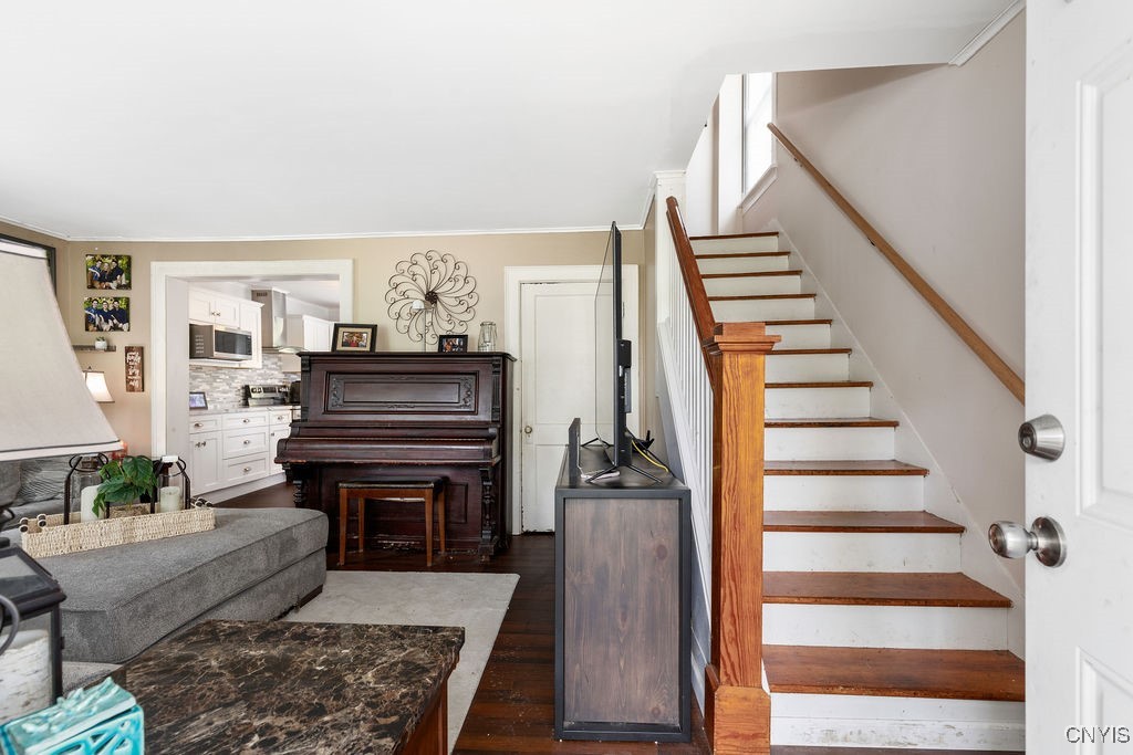 609 Walradt Street, Fulton, New York image 5