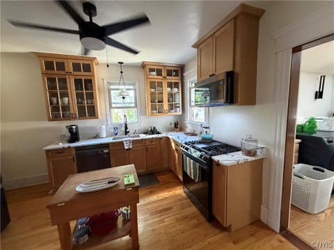 Tiny photo for 204 Brow Street, Salina, NY 13088 (MLS # S1709161)