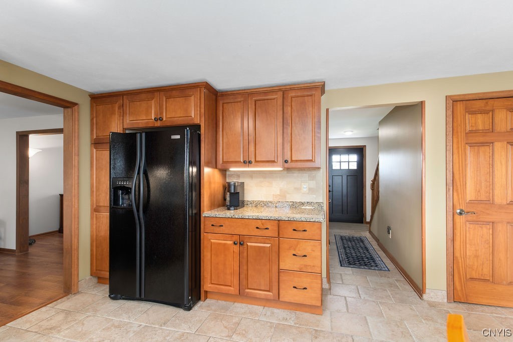 8519 Grandview Drive, Cicero, New York image 5