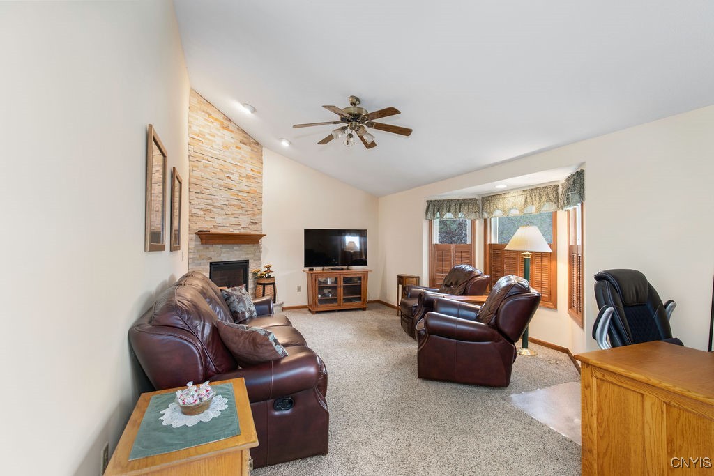 8519 Grandview Drive, Cicero, New York image 10