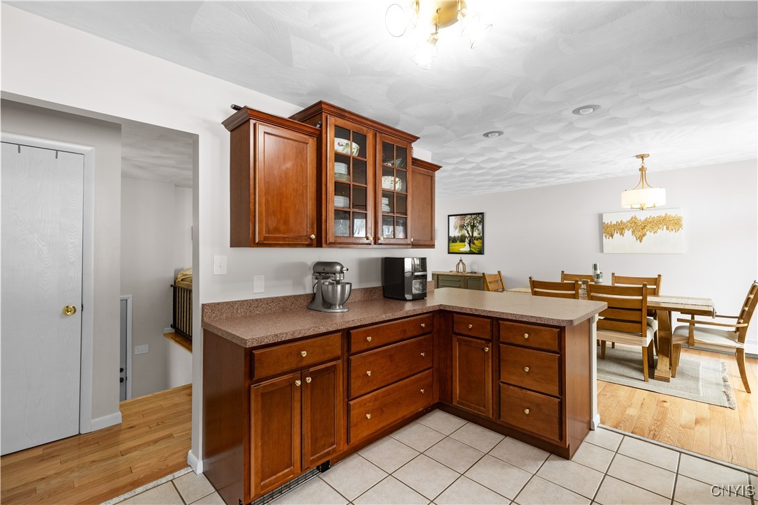 41 Clintonview Boulevard, New Hartford, New York image 13