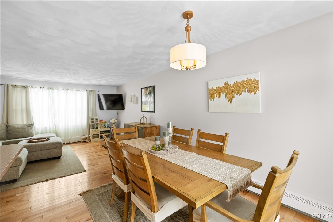 41 Clintonview Boulevard, New Hartford, New York image 11