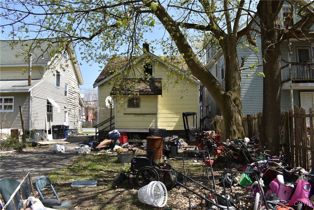 102 Herriman Street, Syracuse, New York image 7