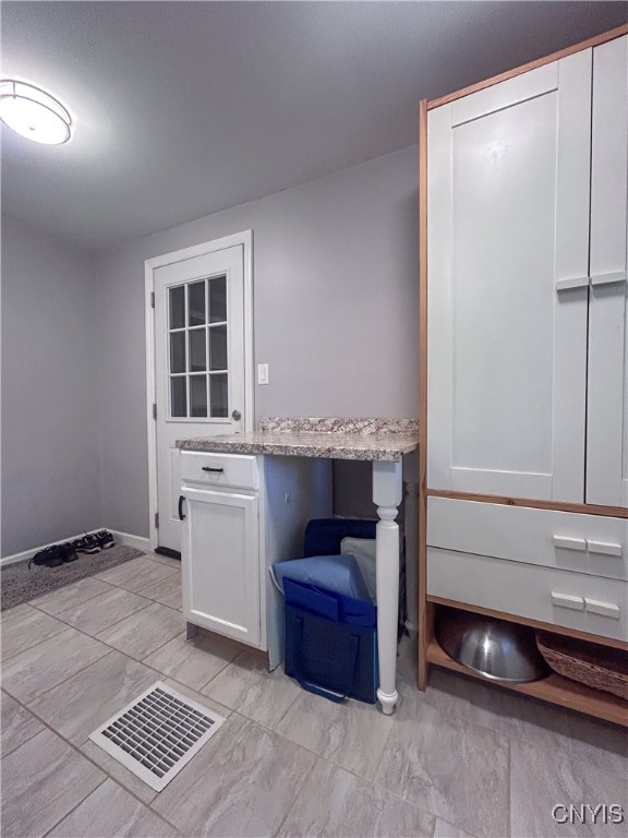 Cortlandville, New York 13045, United States, 6 Bedrooms Bedrooms, ,3 BathroomsBathrooms,Residential,Active,146069