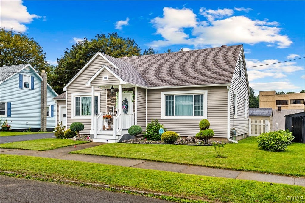Photo of 19 Tucker Avenue, German Flatts, NY 13357 (MLS # S1710876)