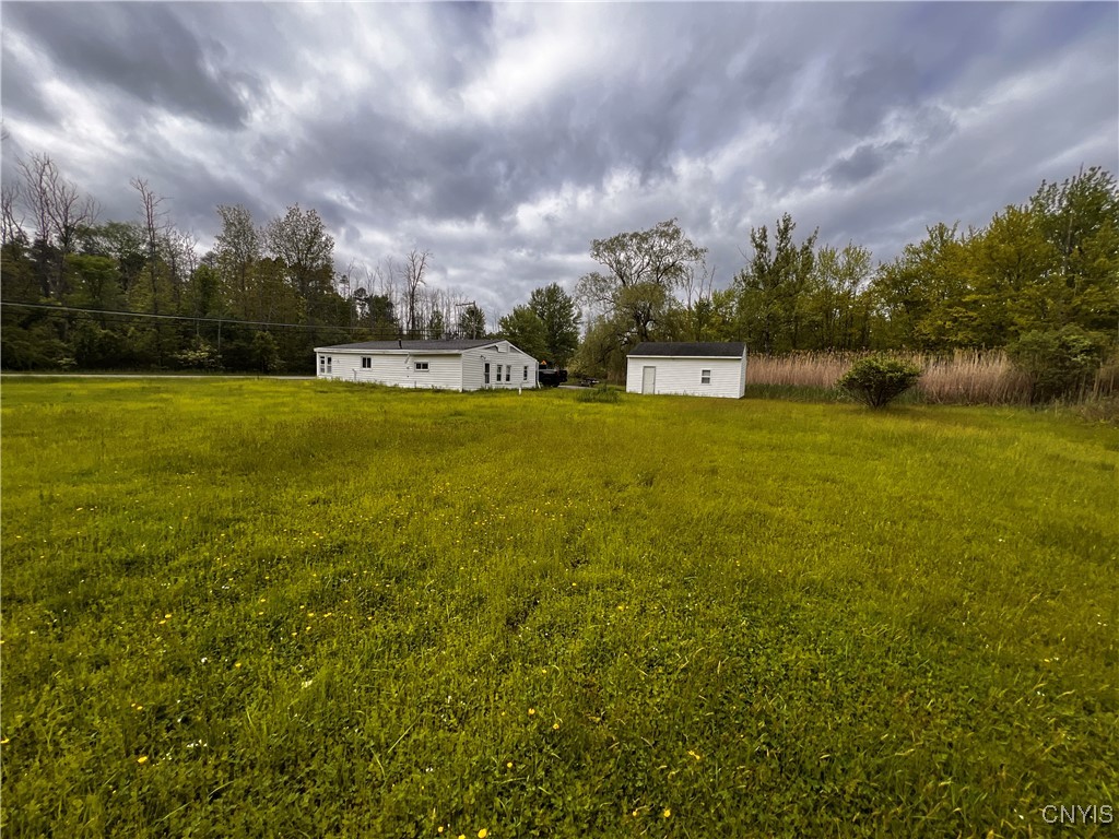 9572 Caughdenoy Road, Clay, New York image 4