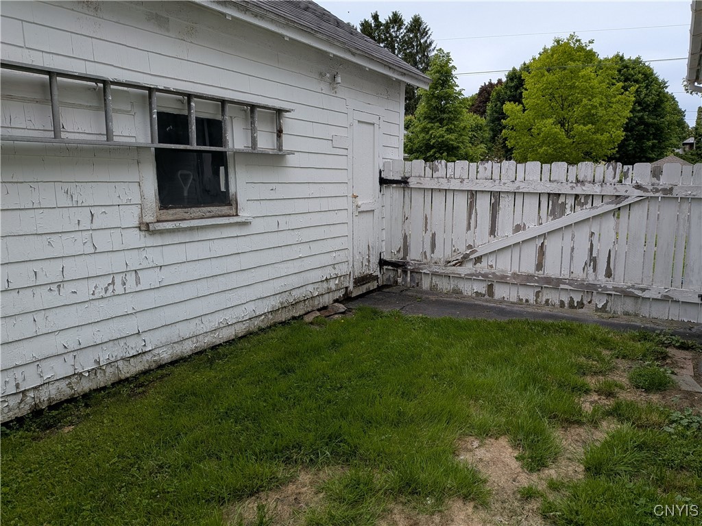 78 S Greenbush Street, Cortland, New York image 6