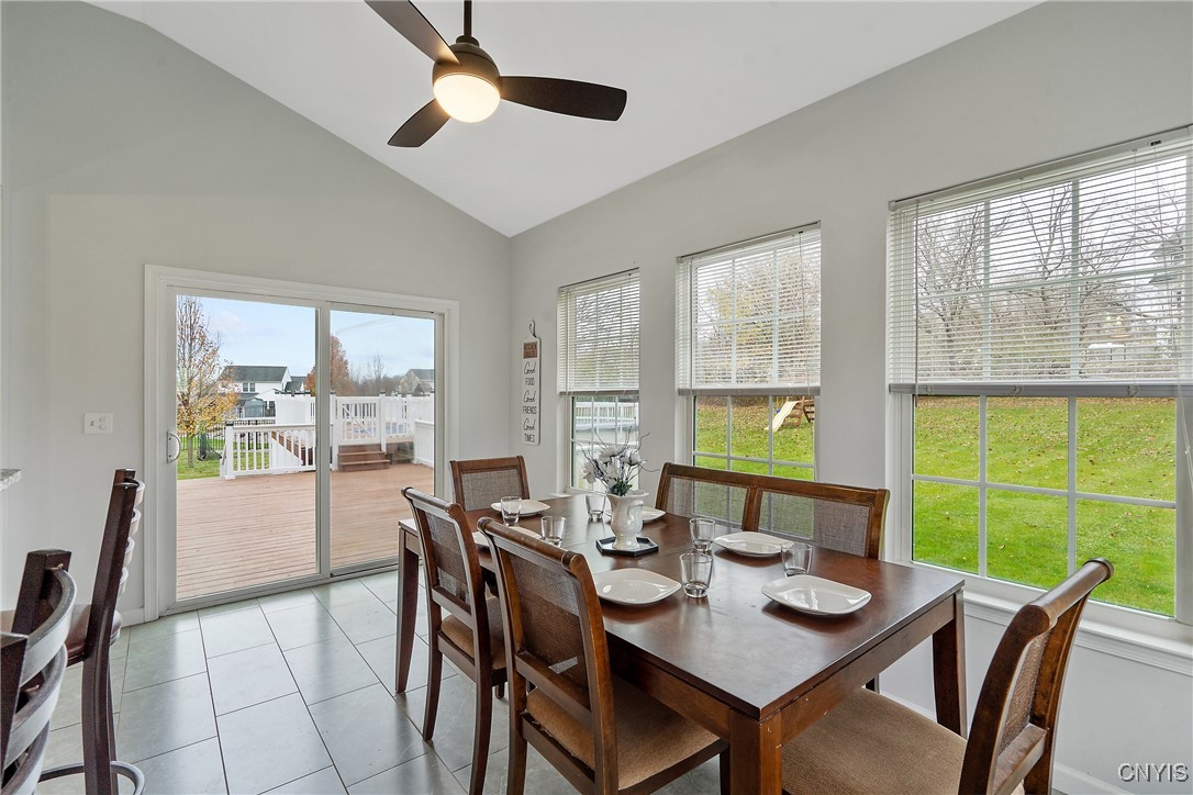 113 Big Bend Way Way, Camillus, New York image 9