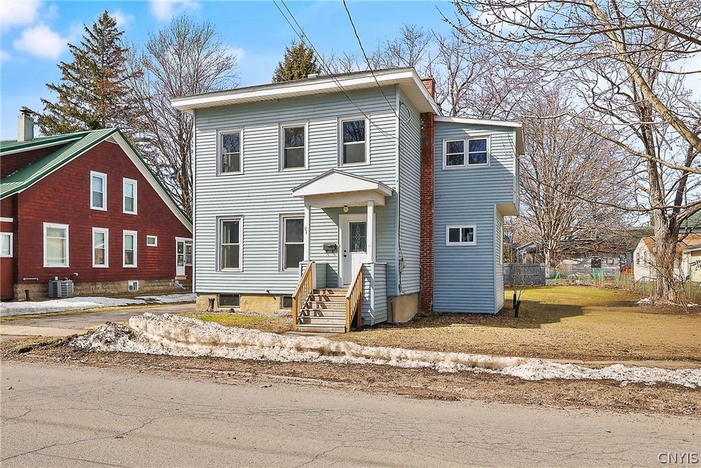 Photo of 21 Mechanic Street, Schroeppel, NY 13135 (MLS # S1666182)