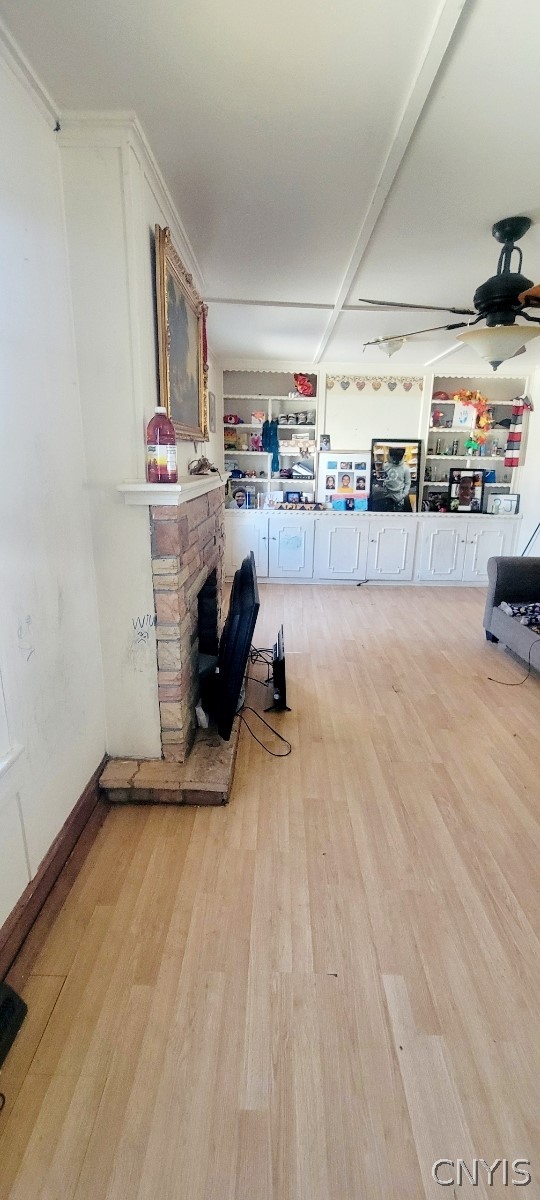 1002 W Dominick Street