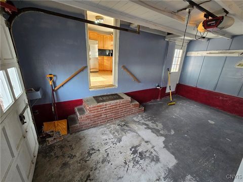 Tiny photo for 532 Orwood Place, Salina, NY 13208 (MLS # S1655467)