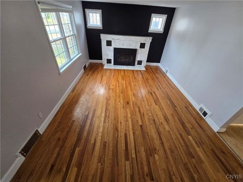 Tiny photo for 532 Orwood Place, Salina, NY 13208 (MLS # S1655467)