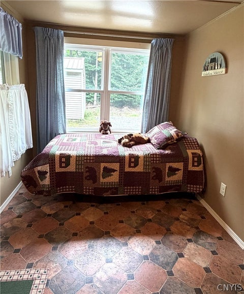 Tiny photo for 378 Little John Drive, Redfield, NY 13437 (MLS # S1702412)