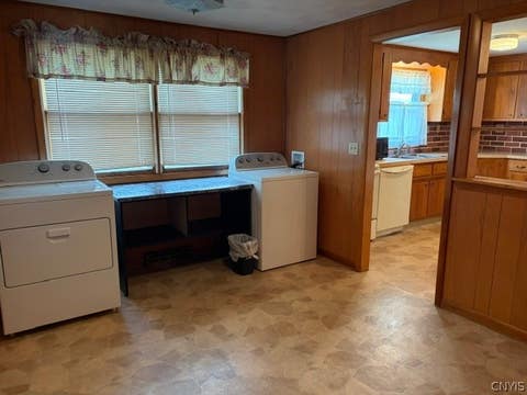 Tiny photo for 4875 Thornwood Drive, Salina, NY 13088 (MLS # S1702494)