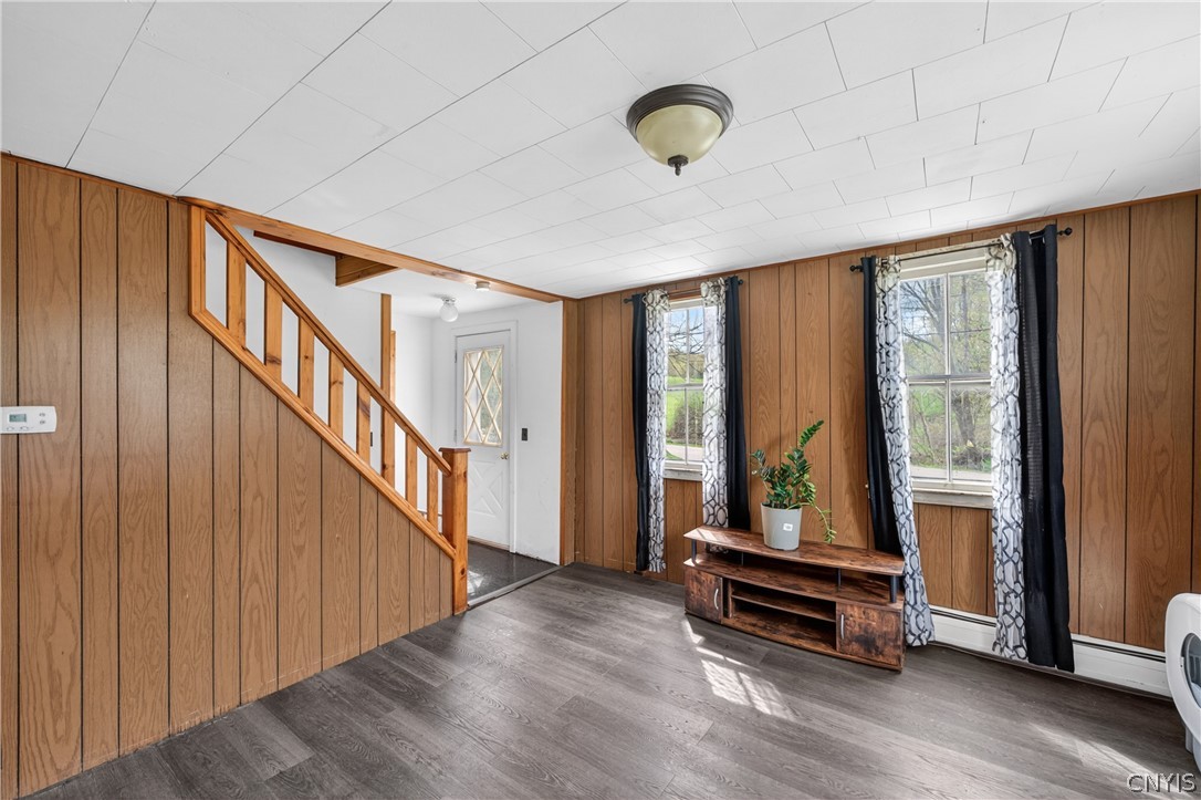 193 Newport Gray Road