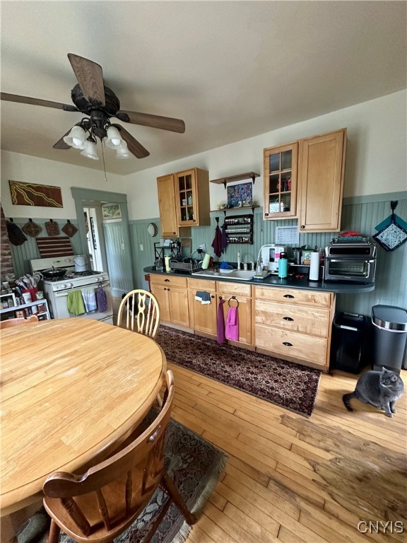 923 Teall Avenue, Syracuse, New York image 3