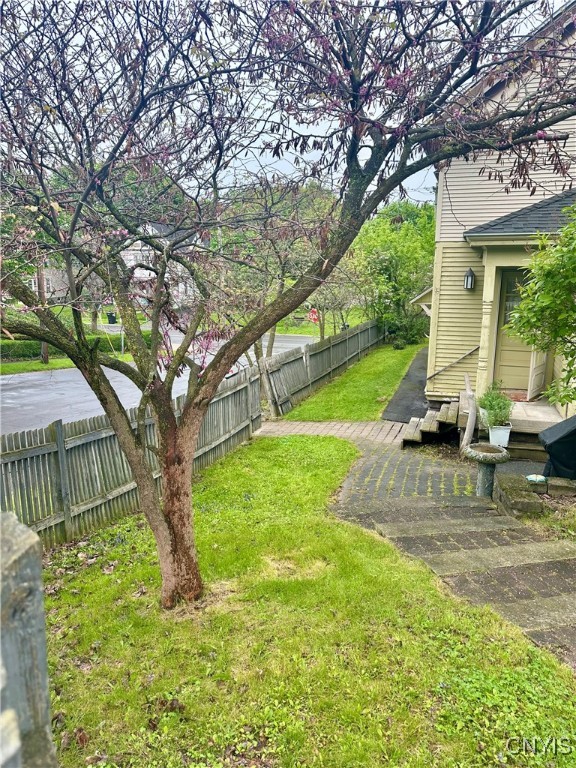 923 Teall Avenue, Syracuse, New York image 31