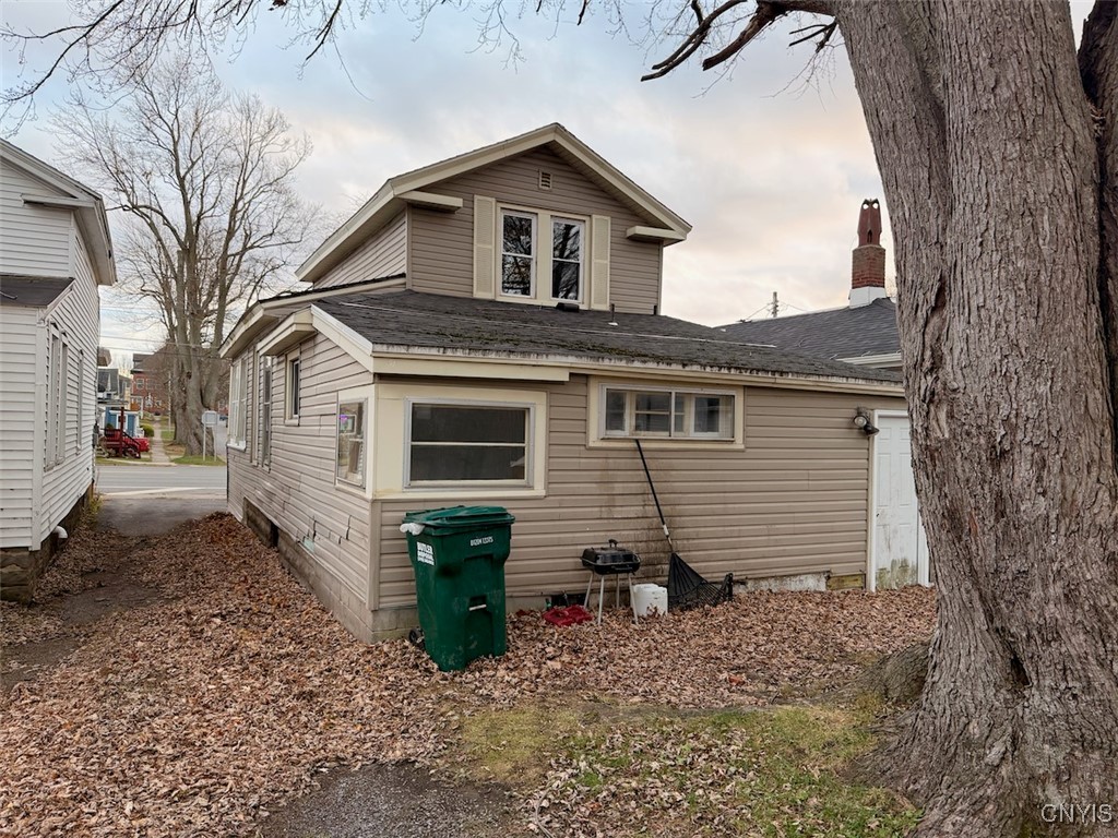 137 W Bridge Street