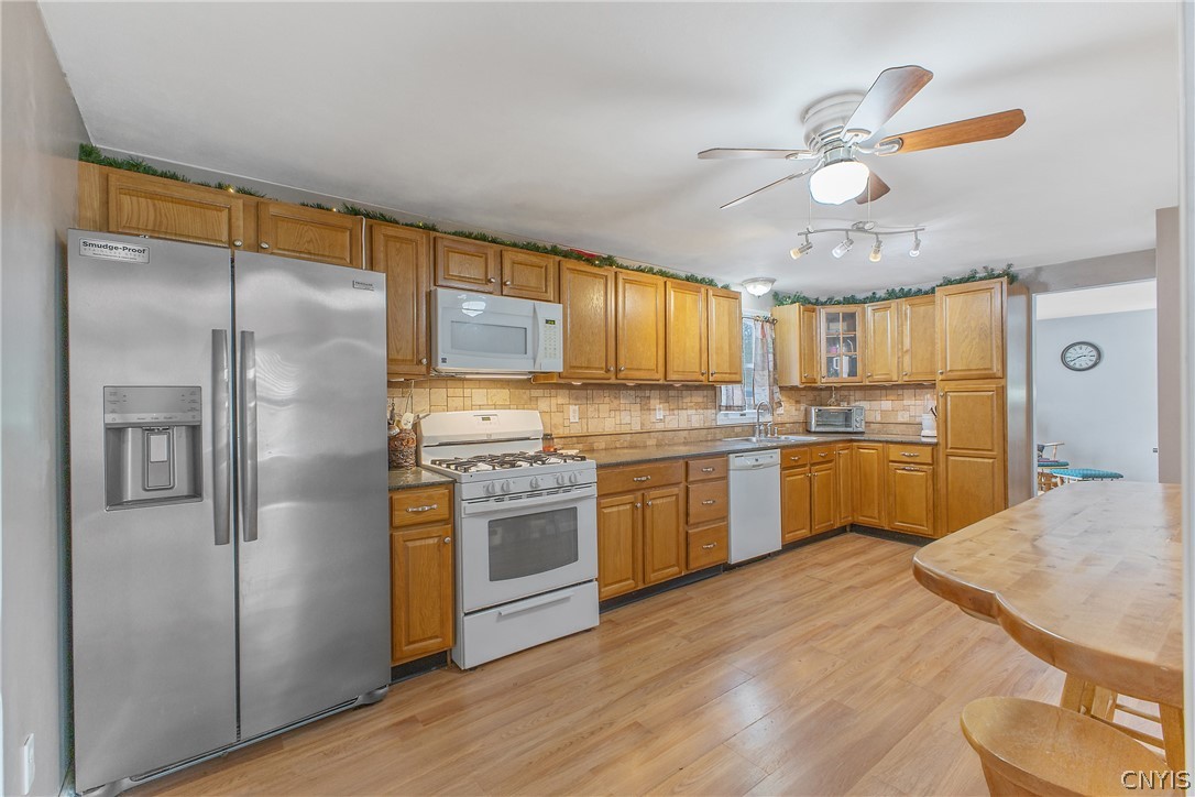 8343 Azimuth Drive