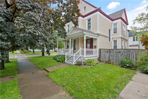 Homes For Sale - 61 W Mohawk Street<br/> Oswego County, Oswego, NY 13126