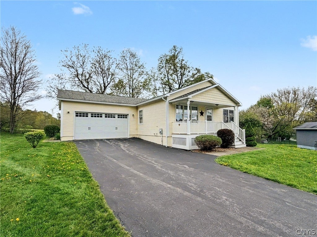 106 W Hill Lane