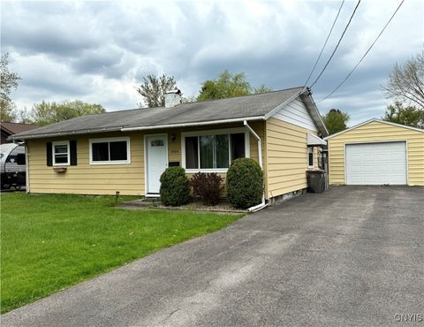 1004 W Thomas Street, Rome-Inside, NY 13440 - MLS#: S1606889