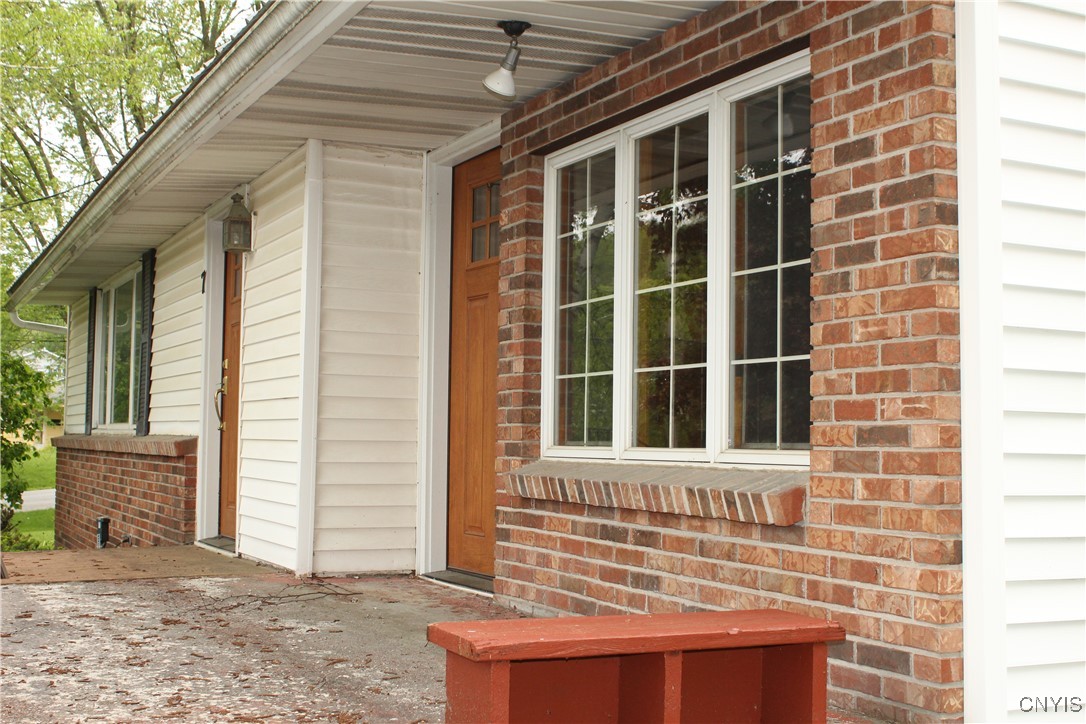 7 Catlin Avenue