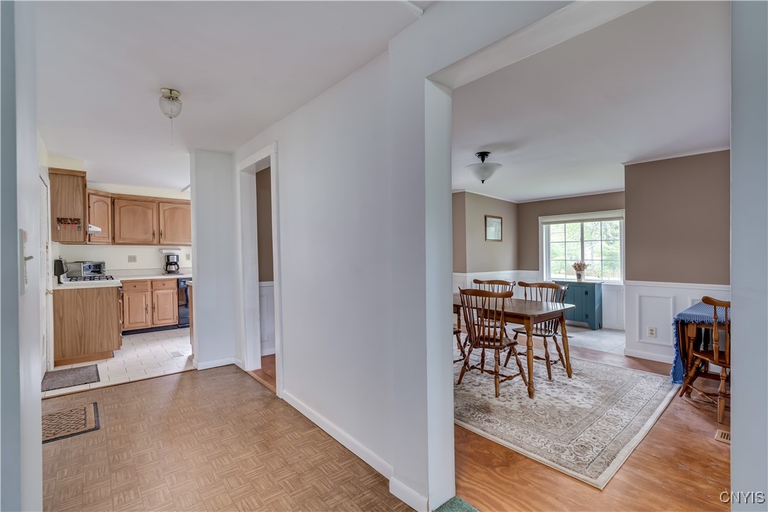 485 E Joseph Street, Cape Vincent, New York image 24