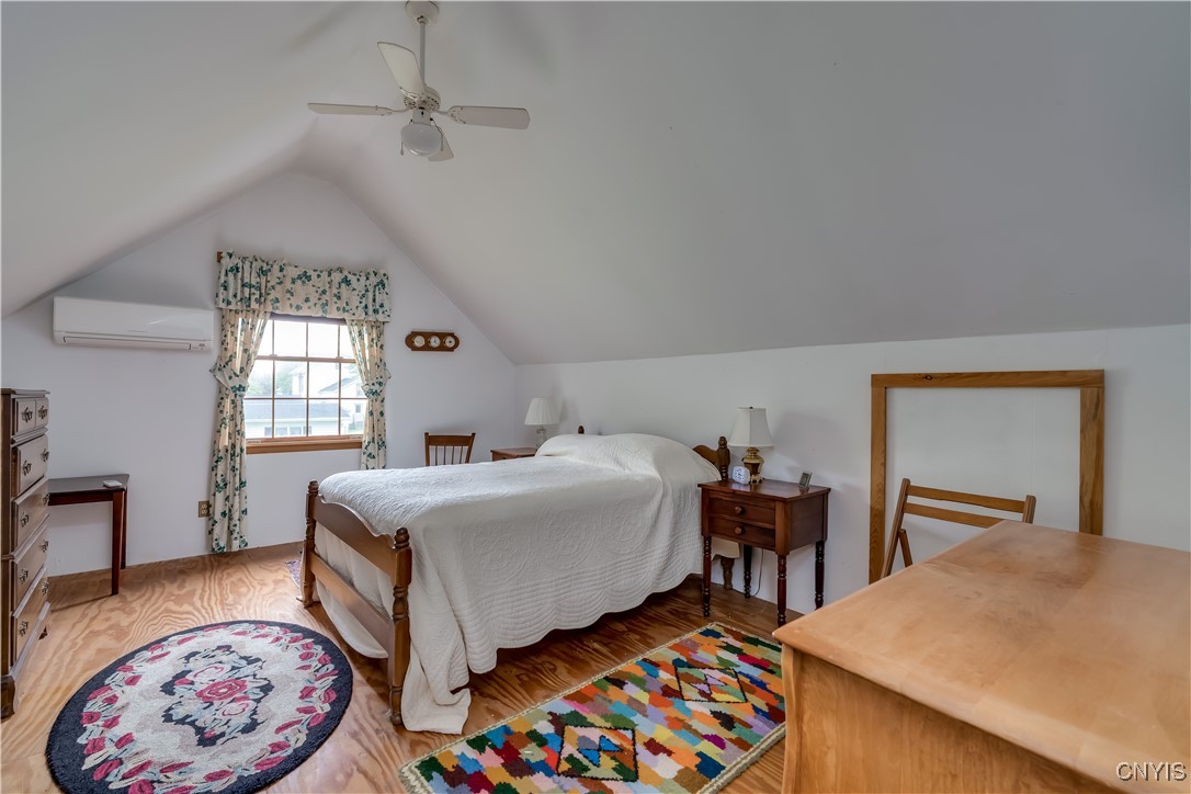485 E Joseph Street, Cape Vincent, New York image 46