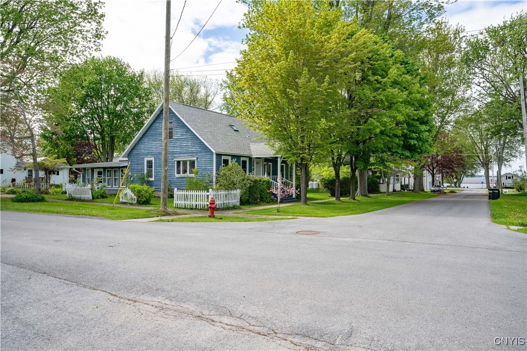 485 E Joseph Street, Cape Vincent, New York image 3