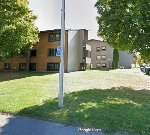 Photo for 538 Village Boulevard N