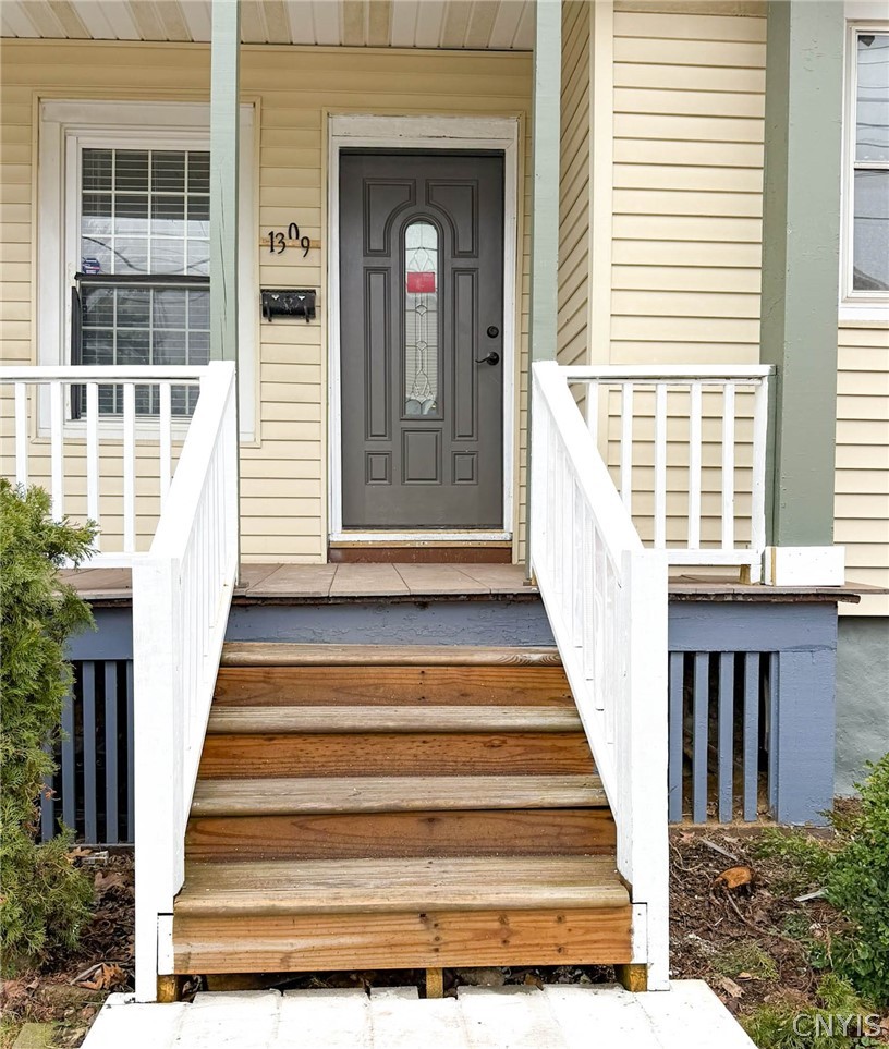 1309 Butternut Street