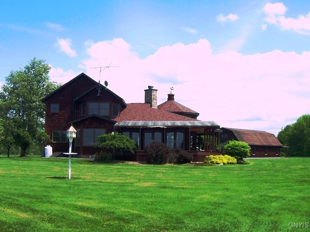 9782 Round Barn Road