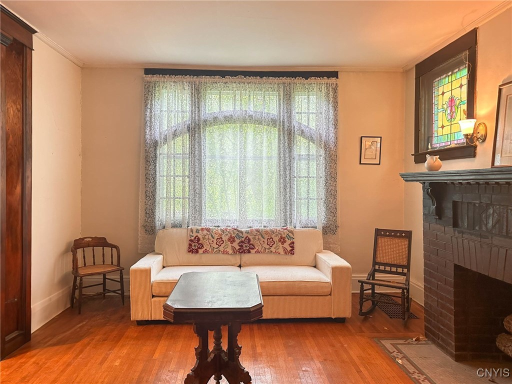 169 Pleasant Street, Utica, New York image 5