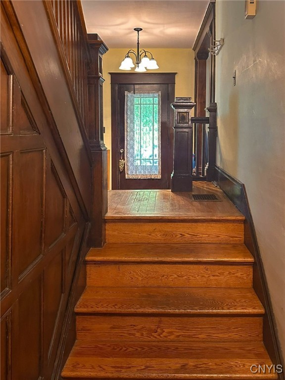 169 Pleasant Street, Utica, New York image 10